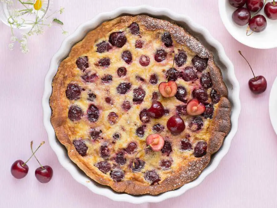 clafoutis-with-cherry-must-try-homemede-dessert