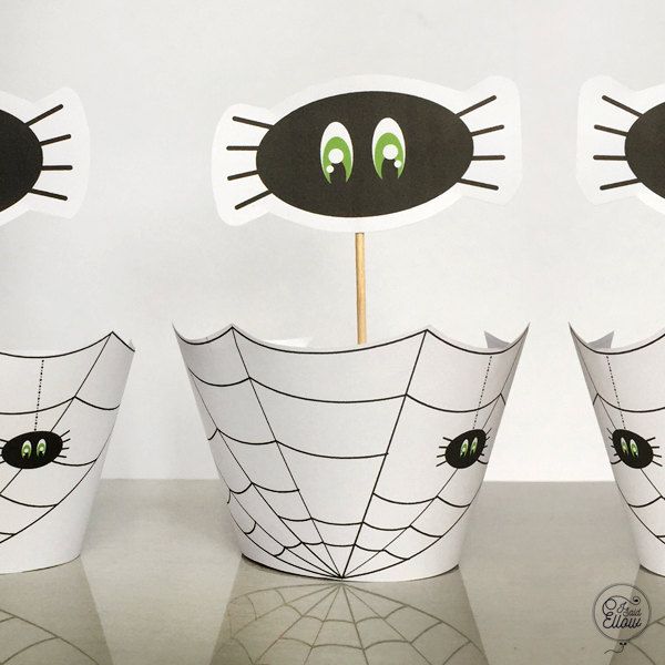 cupcake-liner-peasy-halloween-craft-for-kids