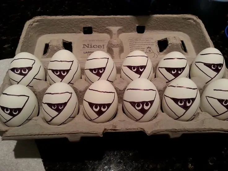 mummy-deviled-egg