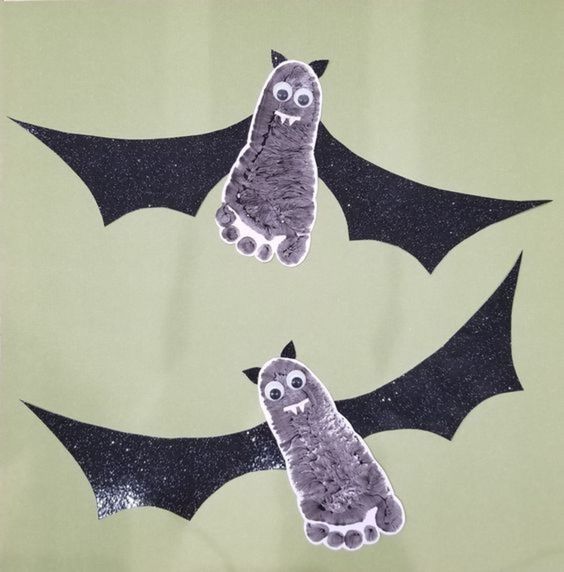 footprint-bat