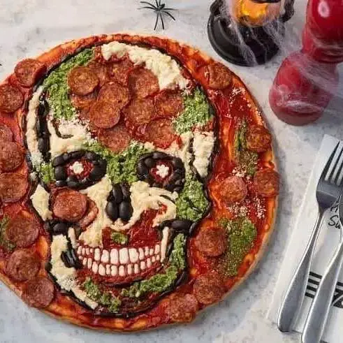 hawaiian-skull-fantastic-cheesy-halloween-skull