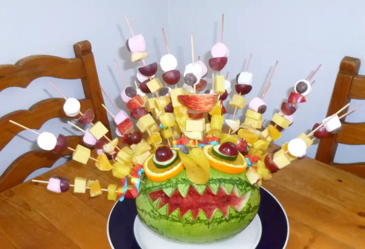 fruit-kabob-themed-spooky-snacks-for-toddler