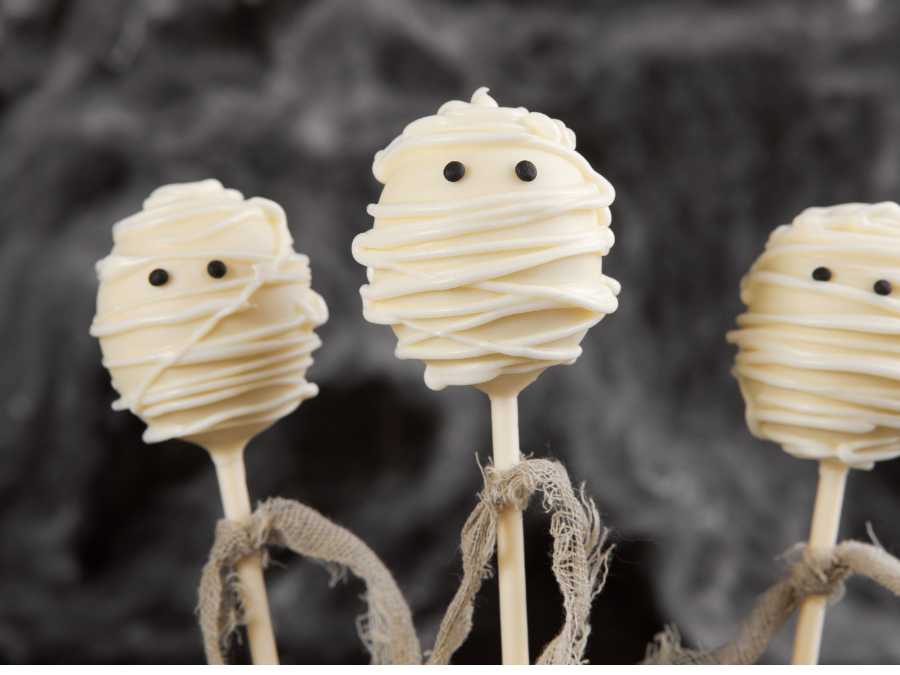 mummy-cake-pop-halloween