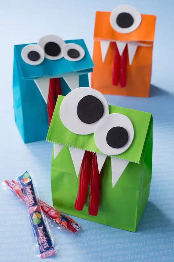 paper-monster-bag