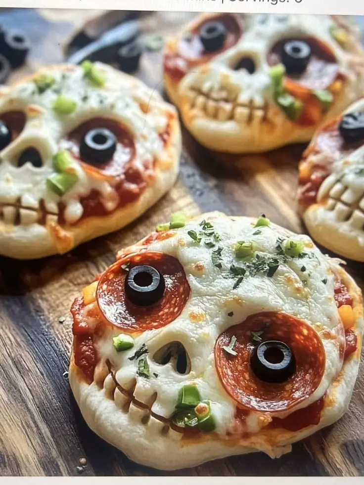 garlic-pizza-skull-fantastic-cheesy-halloween-pizza-skull