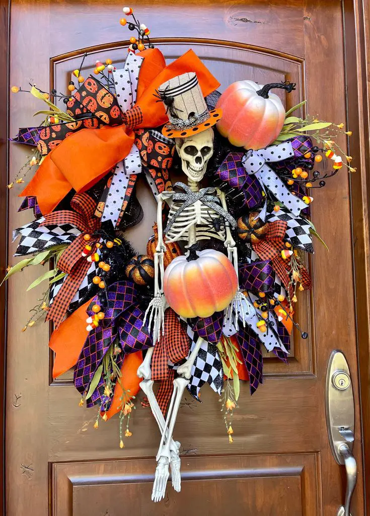 skeleton-wreath-halloween-wreath-ideas