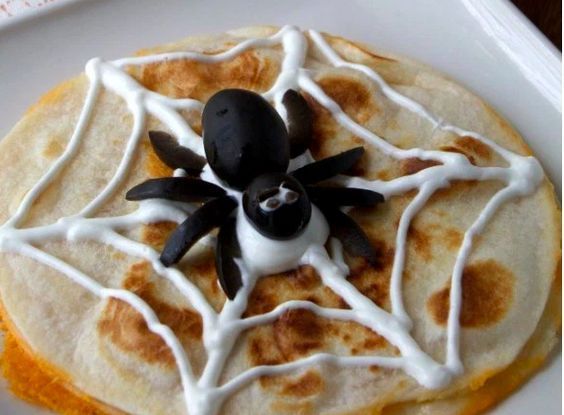 quesadillas-themed-spooky-snacks-for-toddler