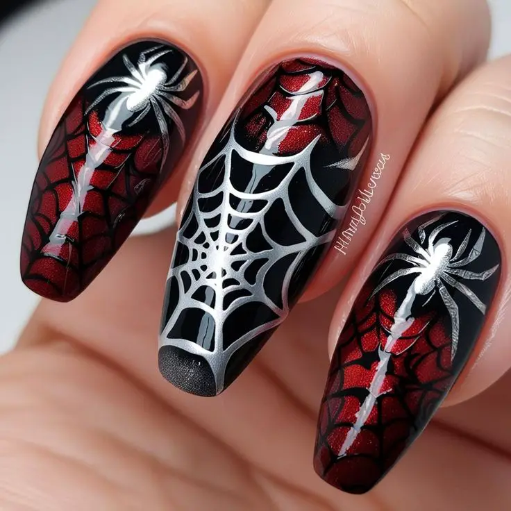 spider-wed-chic-halloween-nail-designs