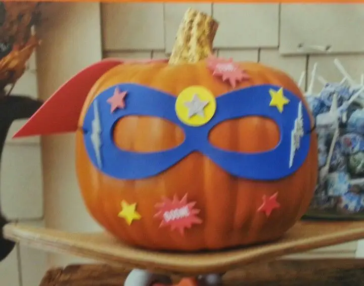 super-hero-no-carve-pumpkin-ideas-for-kids