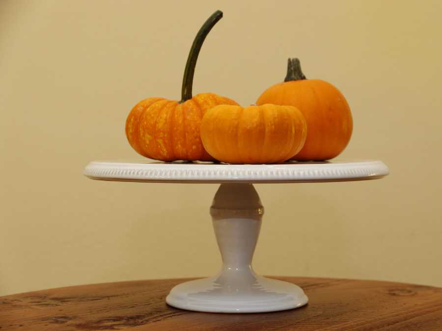 cake-stand-pumpkin-no-carve-pumpkin-ideas-for-kids