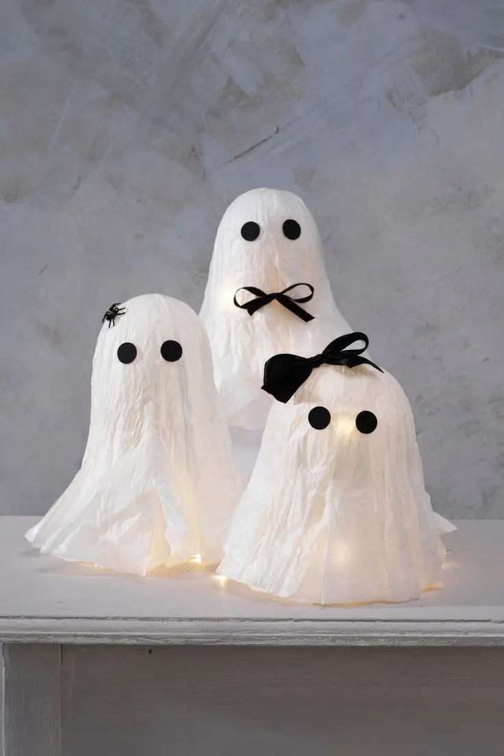 paper-ghost-halloween-craft-for-toddler