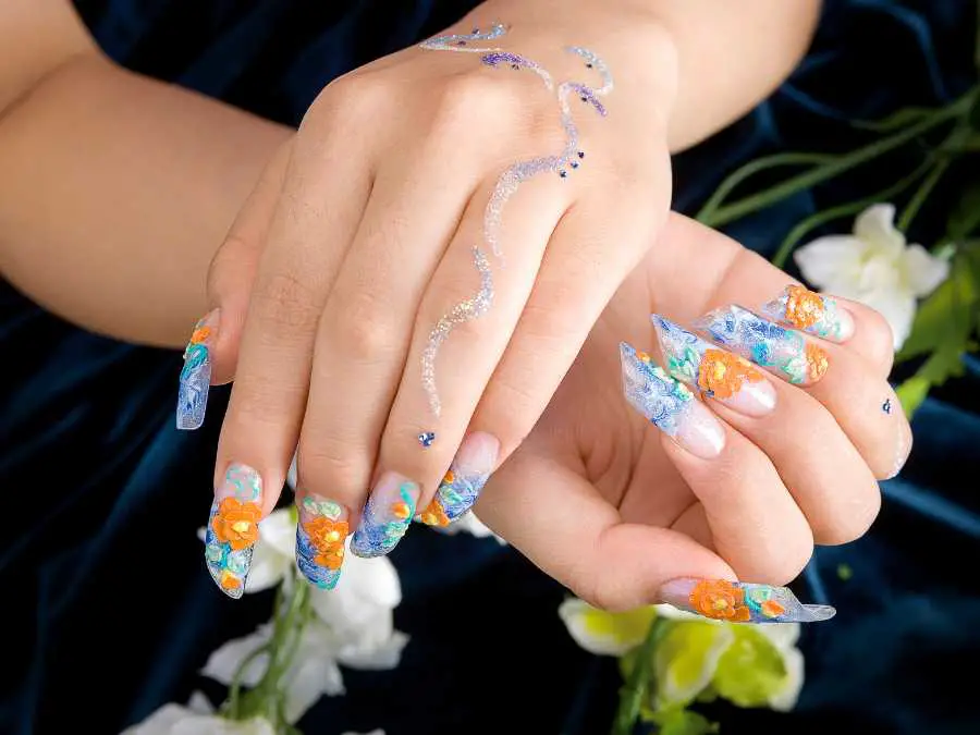 tropical-summer-nail-design