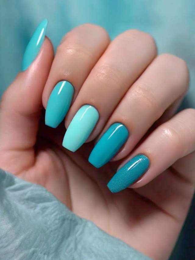turquoise-summer-nail-design