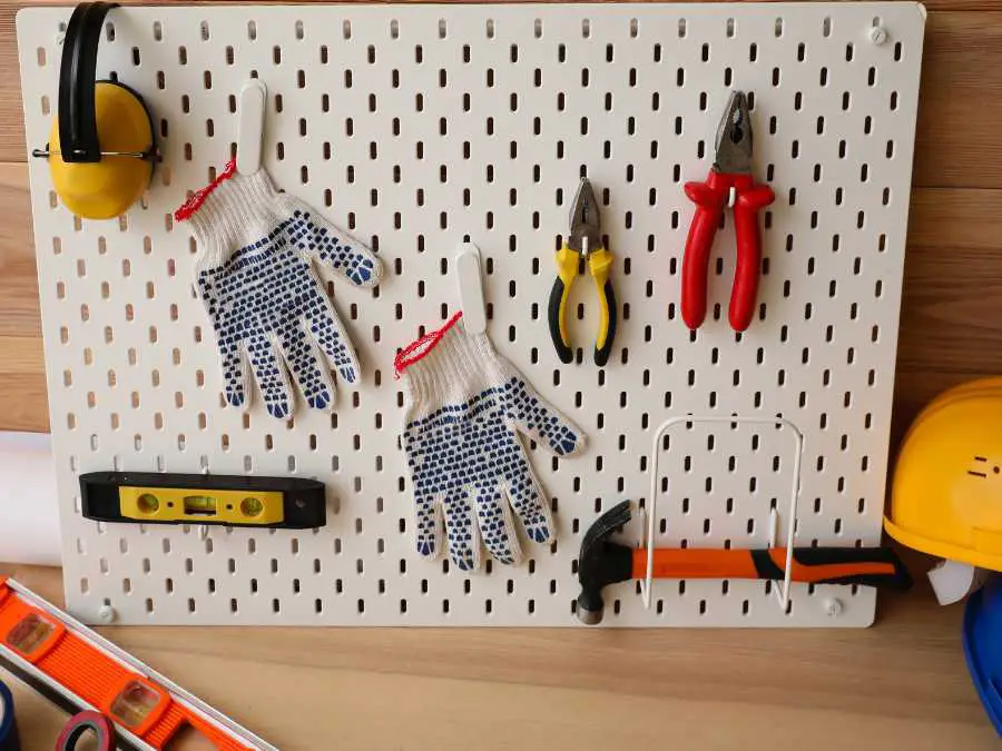 pegboard-home-decor-crafts
