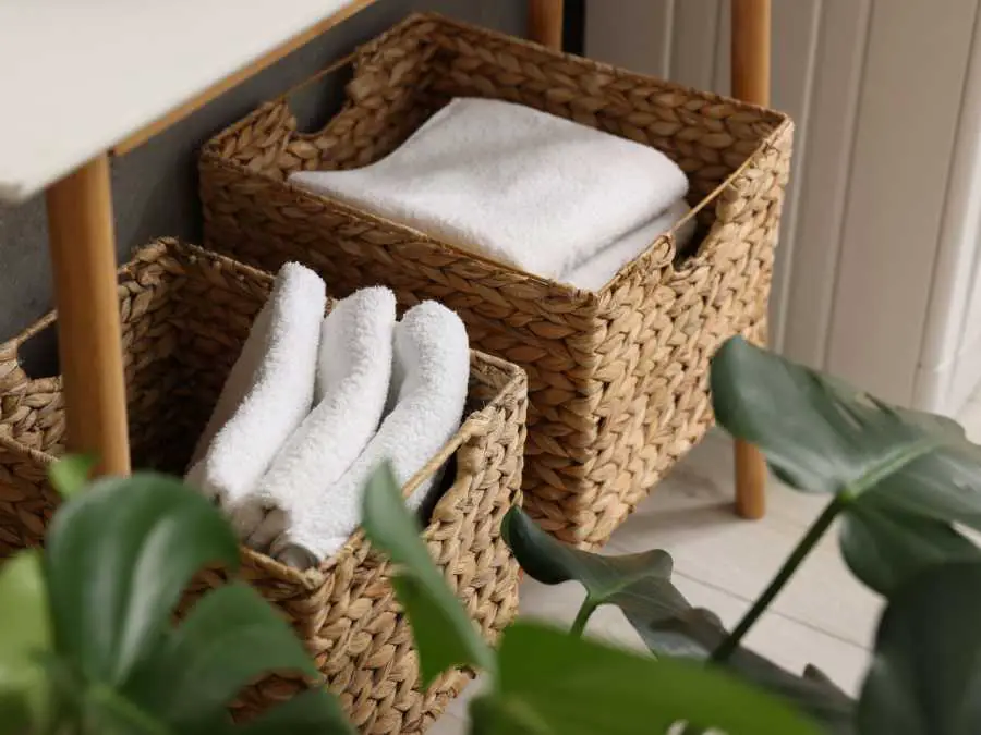 basket-for-texture-and-storage