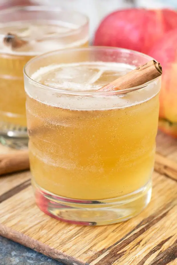 bourbon-apple-fizz