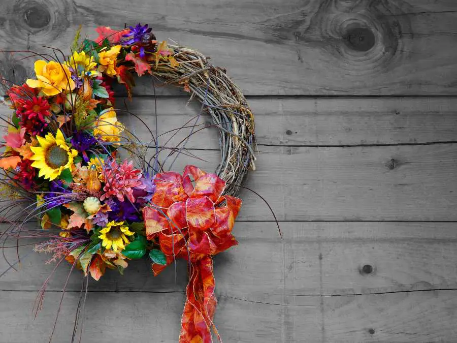 burlap-bow-fall-wreath-ideas-for-your-front-door