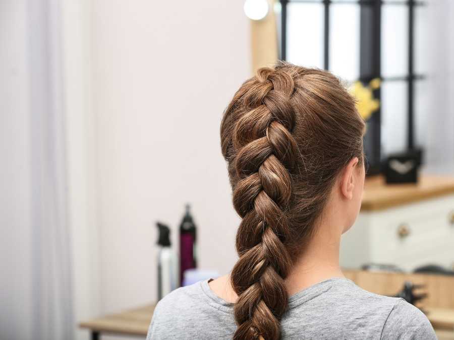 classic-french-simple-thanksgiving-hair-ideas