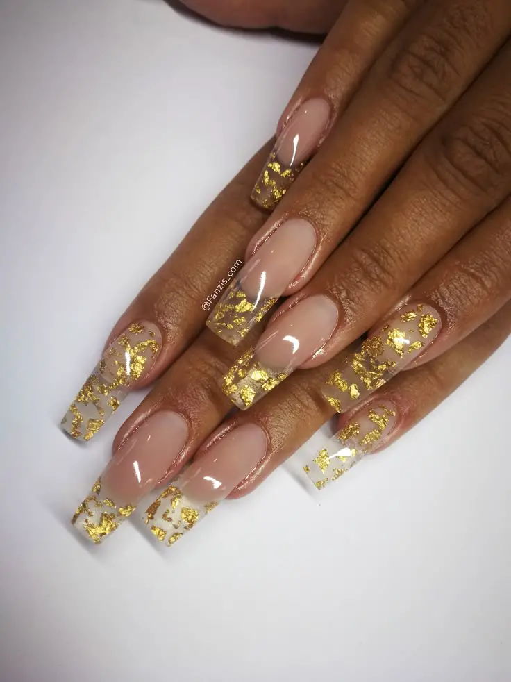 clear-nails-with-gold-flakes