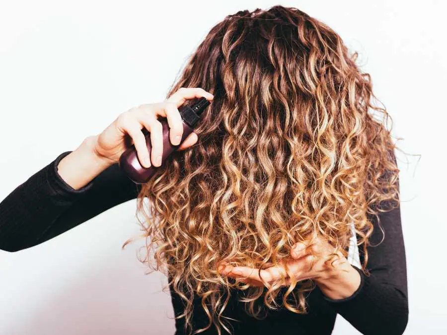 sweet-resistant-products-summer-weeding-hair-ideas