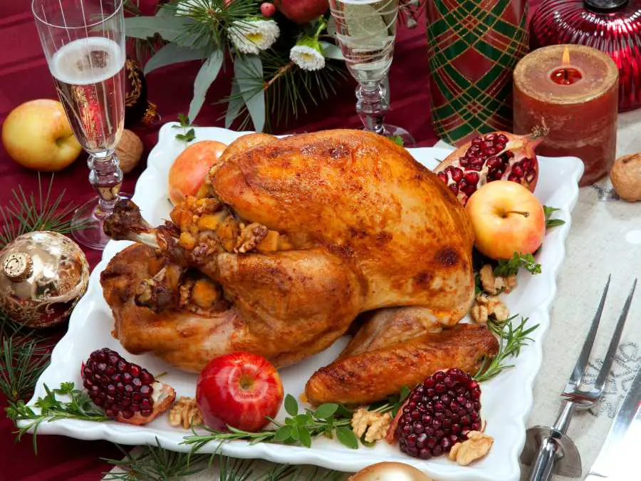 cranberry-glazed-thanksgiving-turkey-recipes