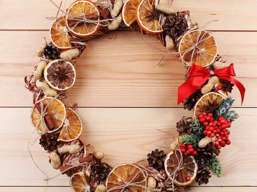 dried-orange-and-eucalyptus-wreath-fall-wreath-ideas-for-your-front-door