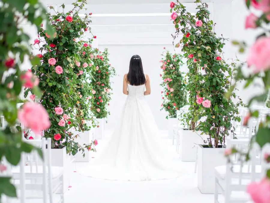 floral-wedding-aisle-decor-ideas