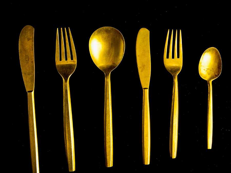 gold-flatware