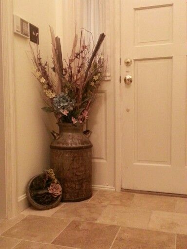 milk-can-vase-with-faux-fall-branches