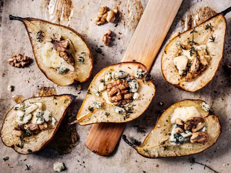 pear-walnut-gorgonzola