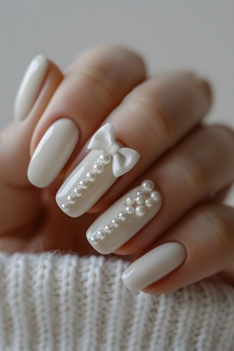 peal-accented-nails-weeding-nail-ideas