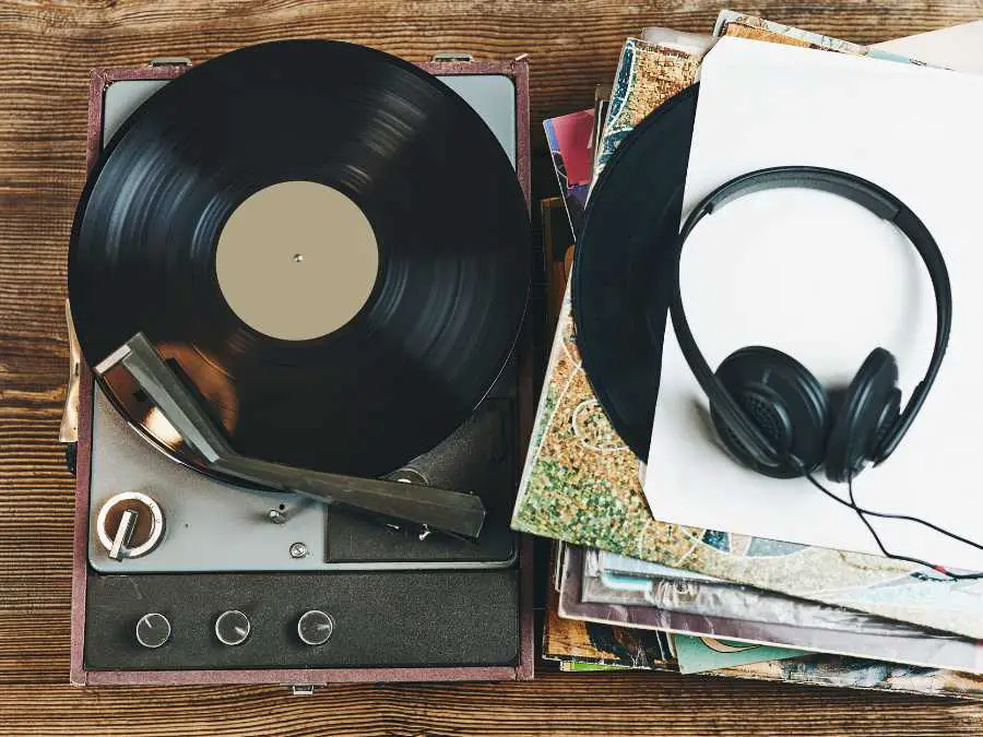 soft background music