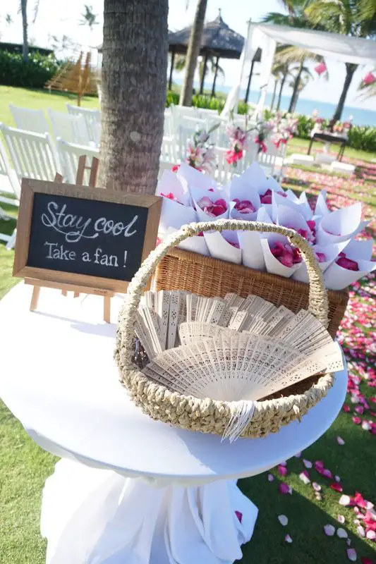 personalized-hand-fans-summer-wedding-guest-comfort-ideas