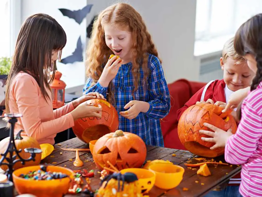 pumpkin-carving-station