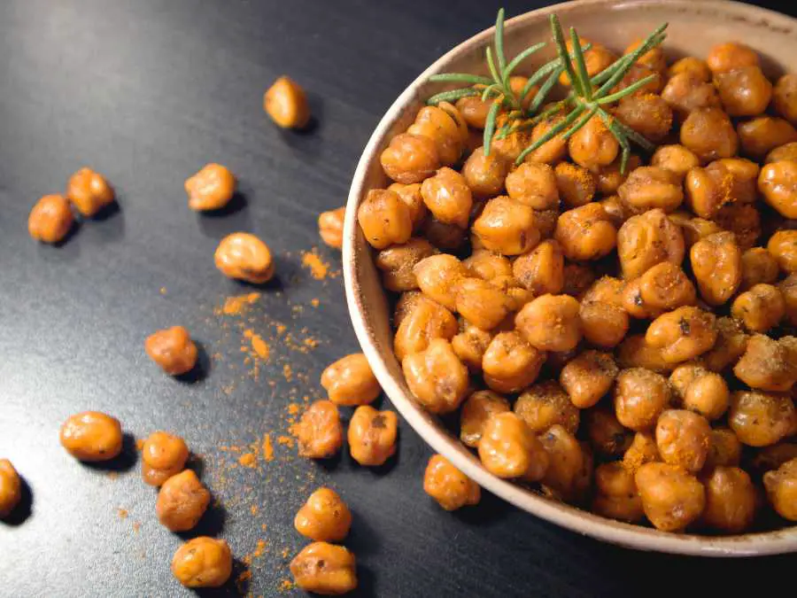 roasted-chickpeas-delicious-high-protein-snacke