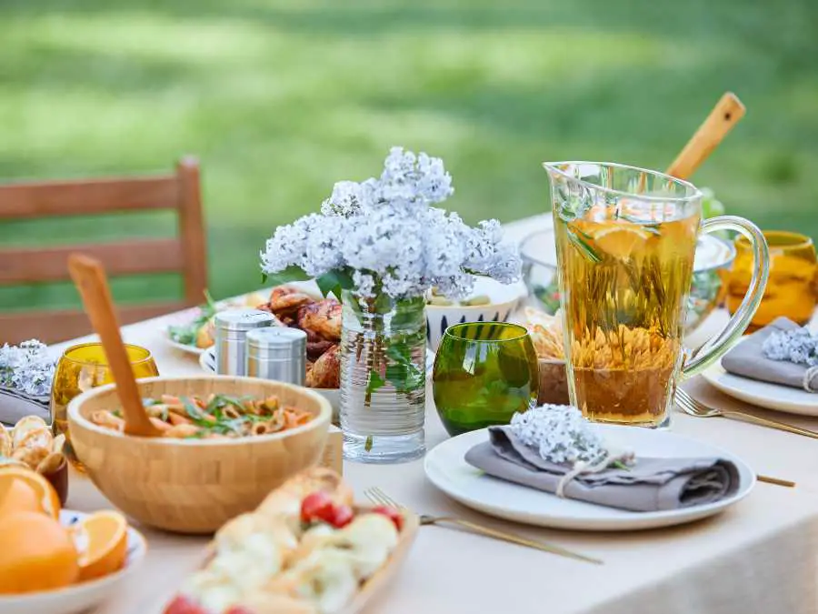 summer-tableware