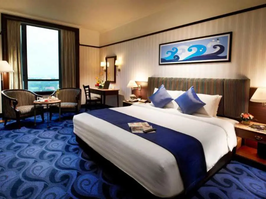 scent-room-with-fragrances-fall-bedroom-ideas