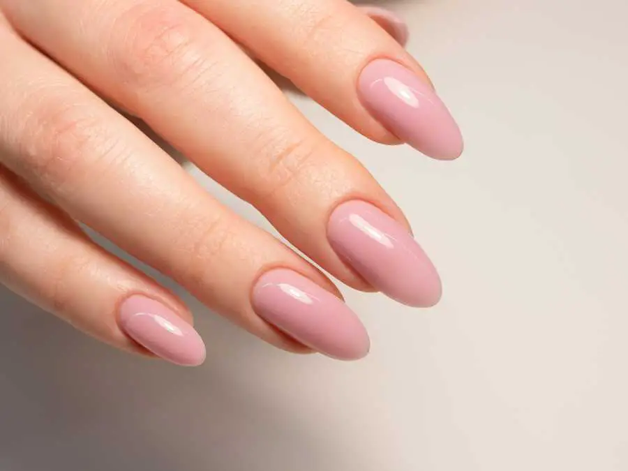 sheer-nude-elegance-weeding-nail-ideas