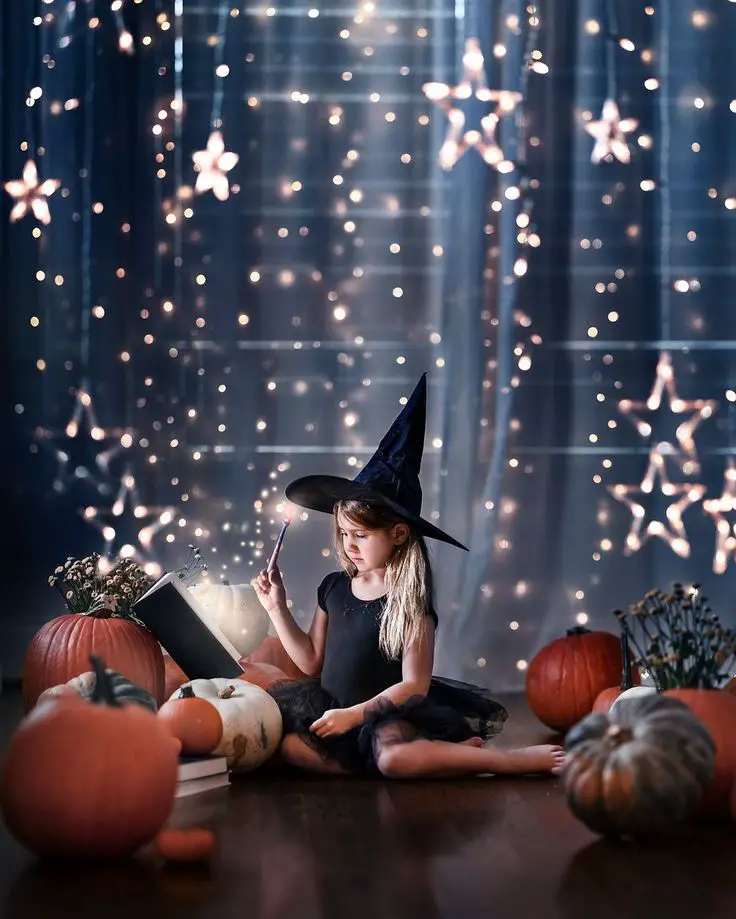 storytelling-session-halloween-party-ideas