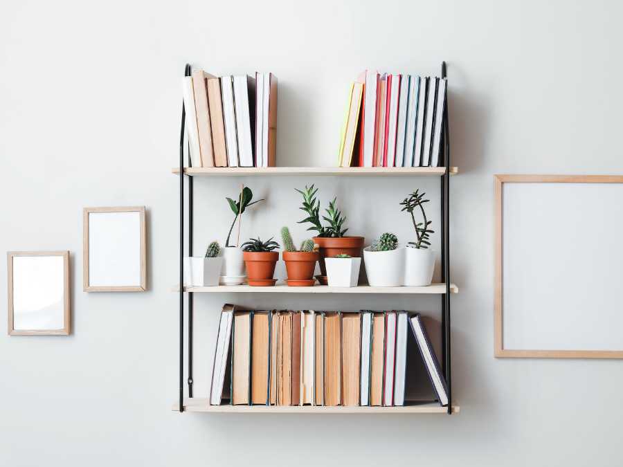 books-as-wartmth-acchors-fall-shelf-styling-ideas