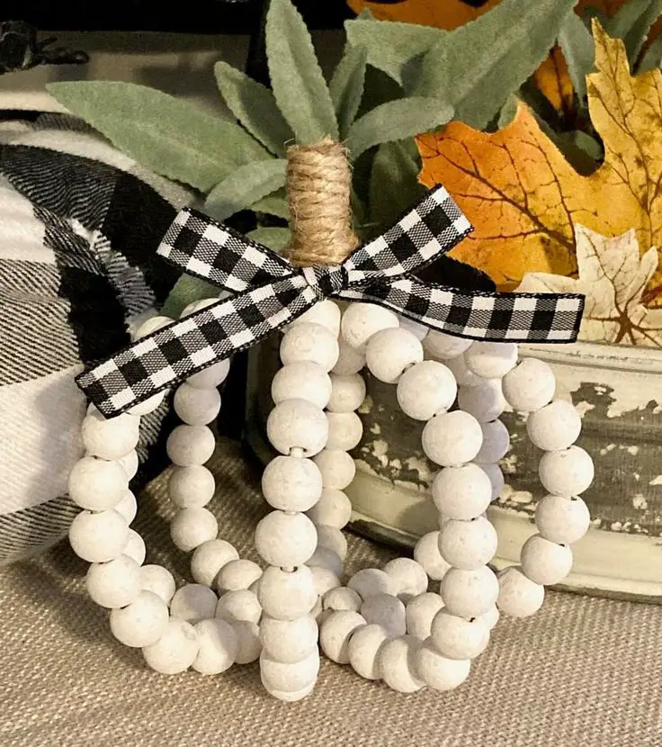 wooden-bead-pumpkin