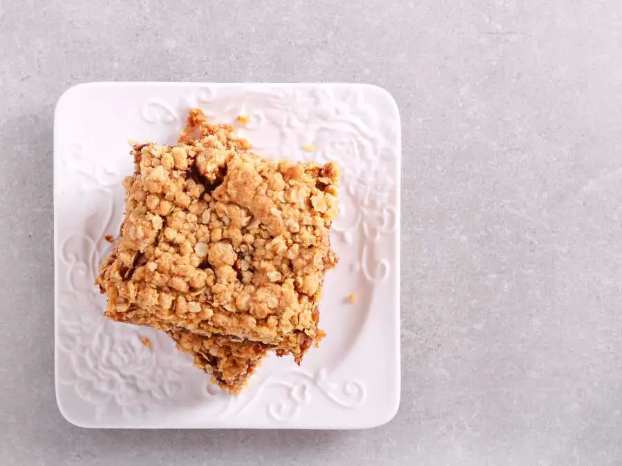 baked-oatmeal-squares