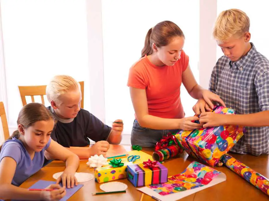 children-artwork-as-wrapping-paper
