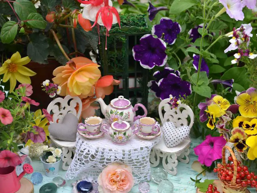 garden-tea-party