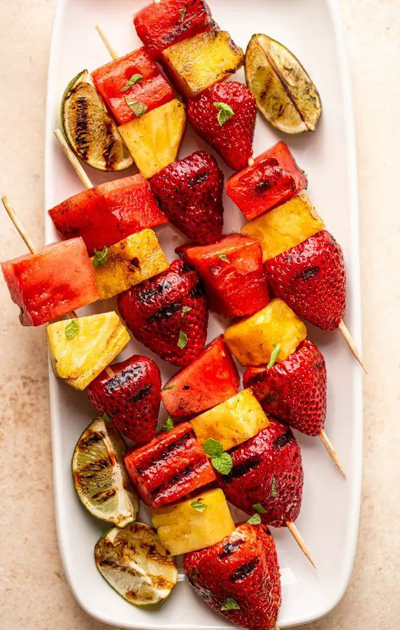 fruit-kabob-labor-day-bbq-ideas
