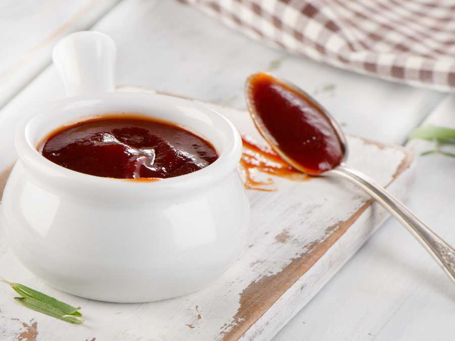 bbq-sauce-tasting