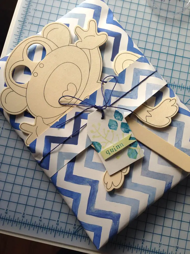 leftover-wallpaper-scraps