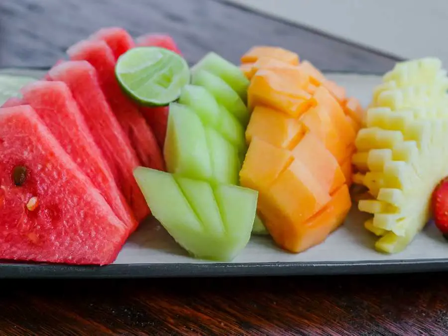 fruit-platter-labor-dau-bbq-ideas
