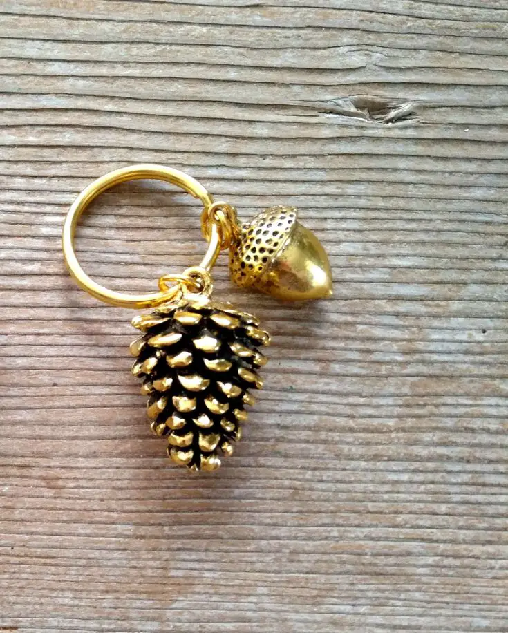 pinecone-keychain