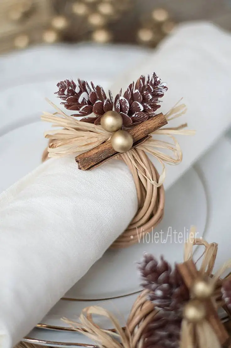 pinecone-napkin-rings